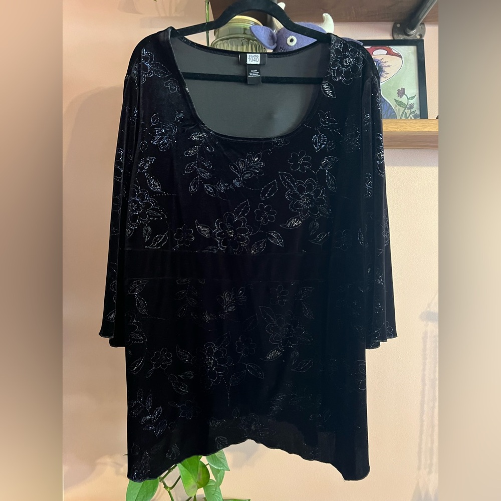 Studio 1940 Velvet Accent Whimsigoth Vintage Top 22/24